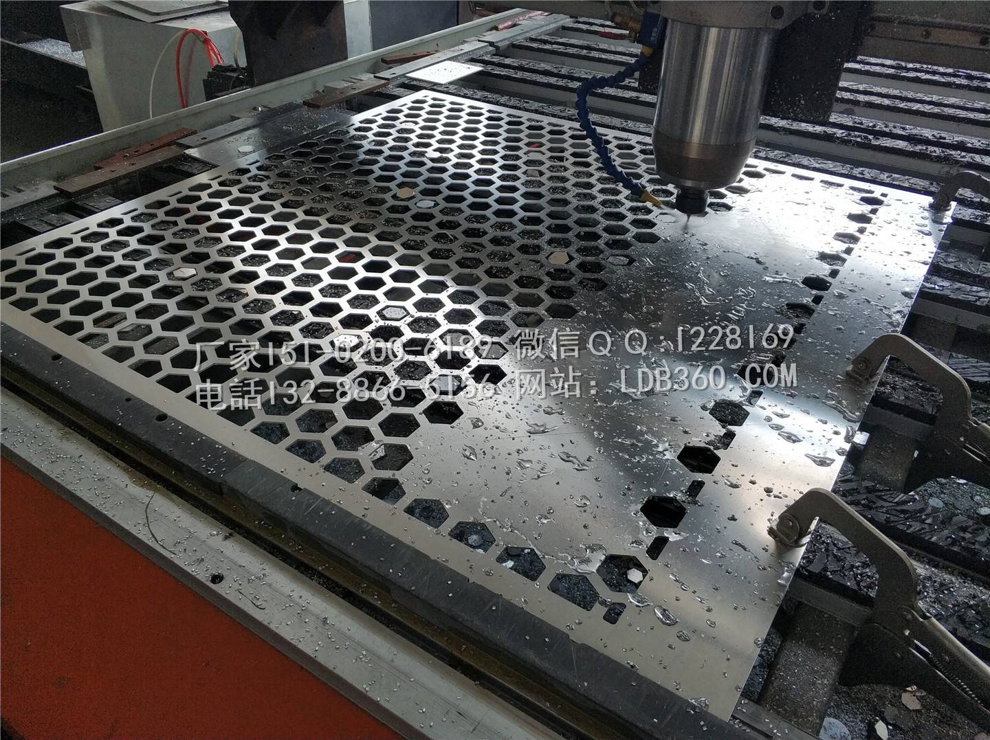 Aluminum pictures