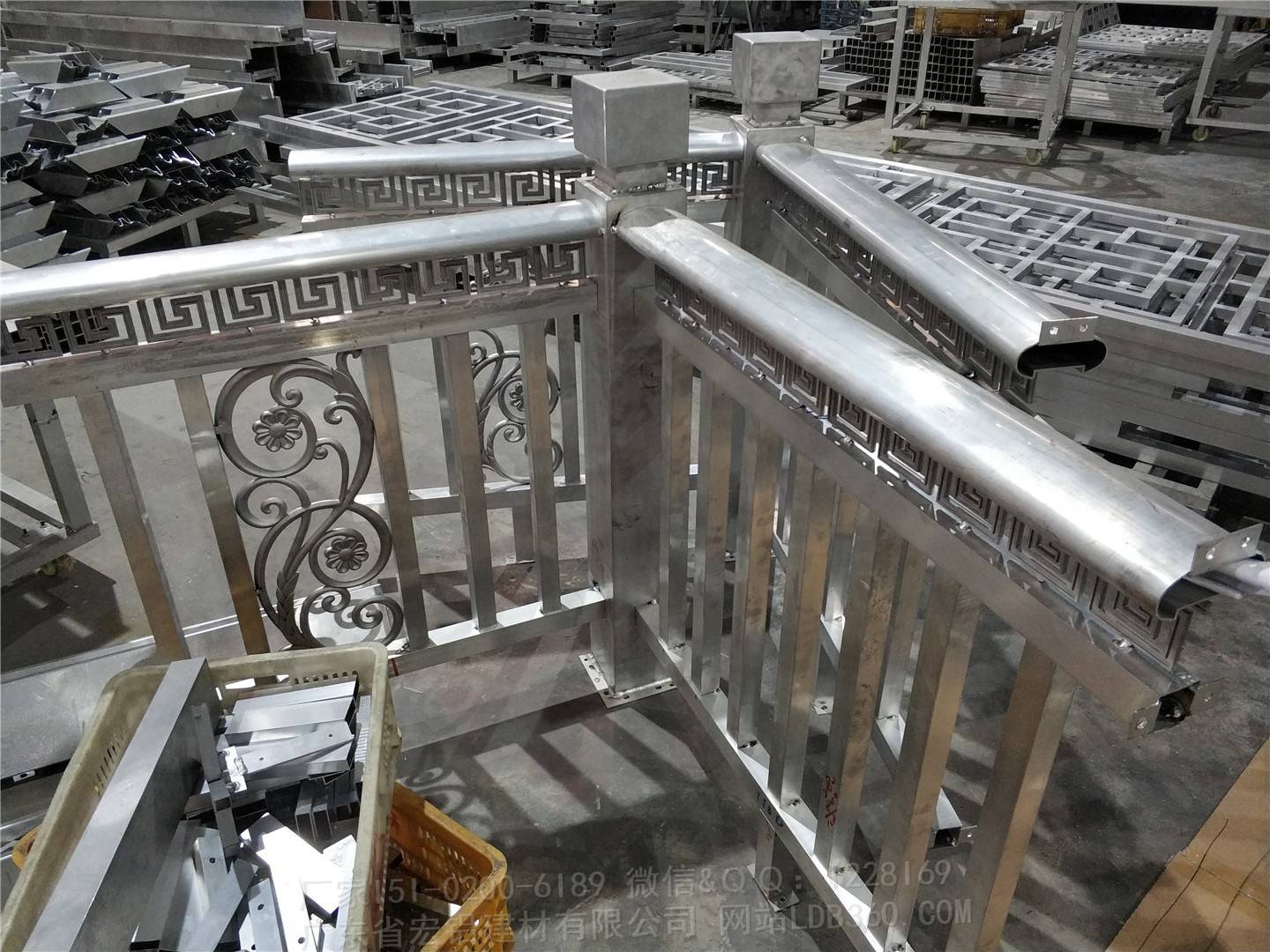 Aluminum pictures