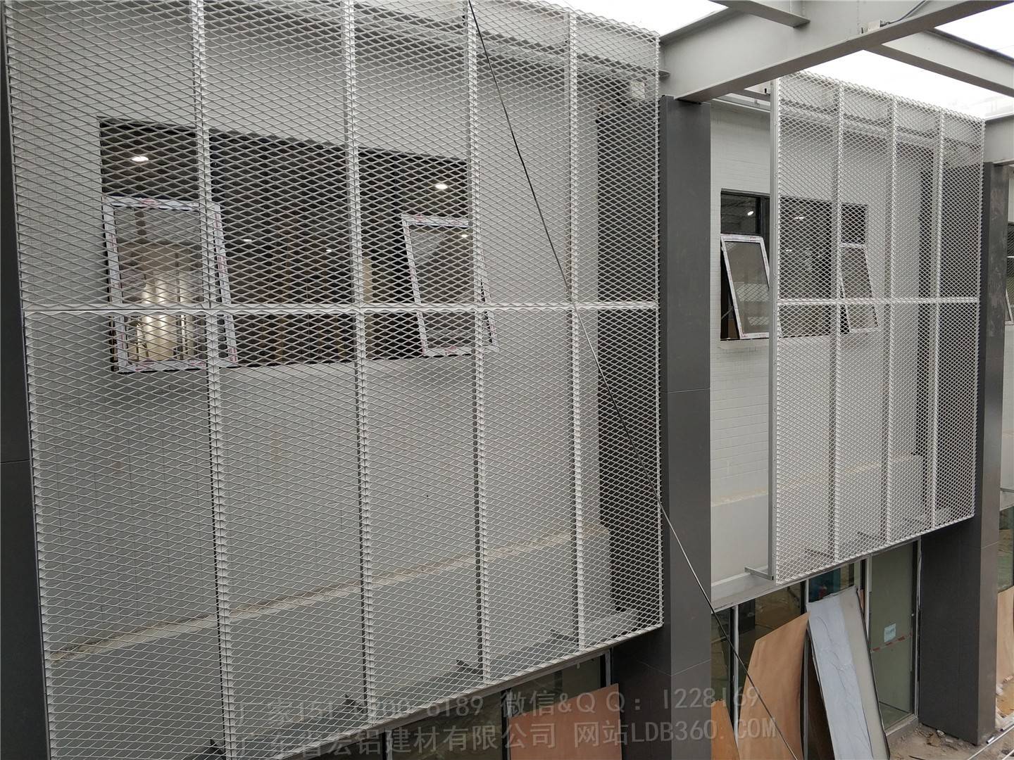 Aluminum pictures