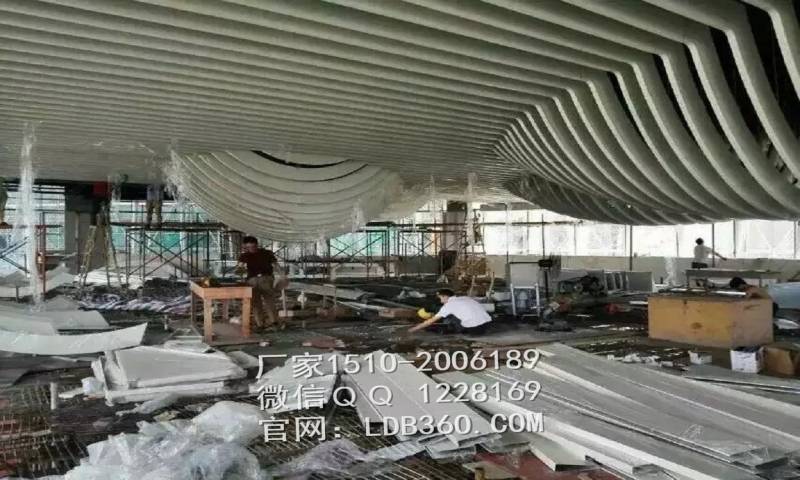 艺术弧形方通管，造型天花