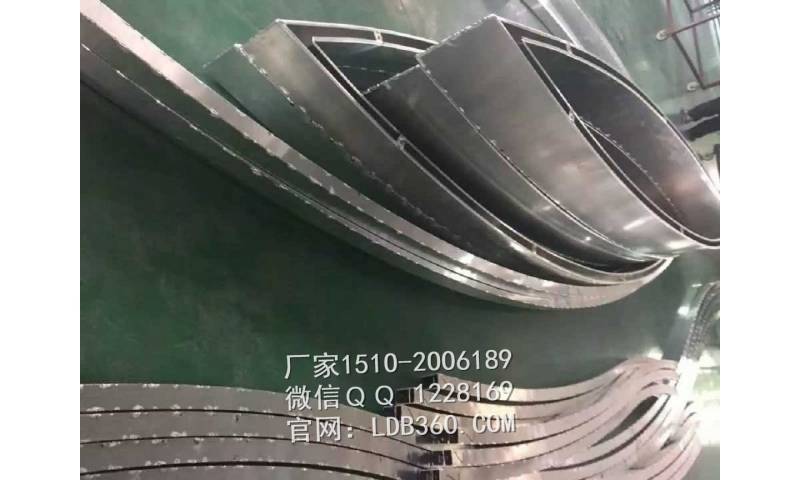 弧形树叶造型吊顶，叶形天花