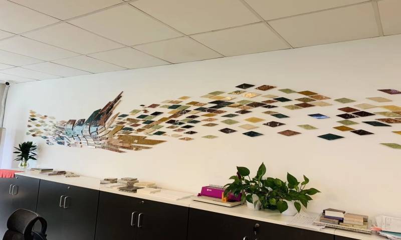 出口卡塔尔-隧道彩色几何造型装饰铝板