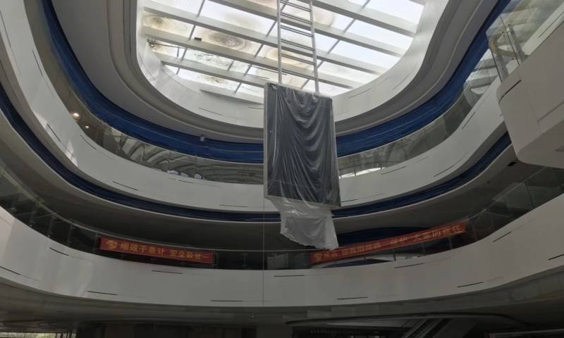 万象城电梯包边铝单板、护栏铝板