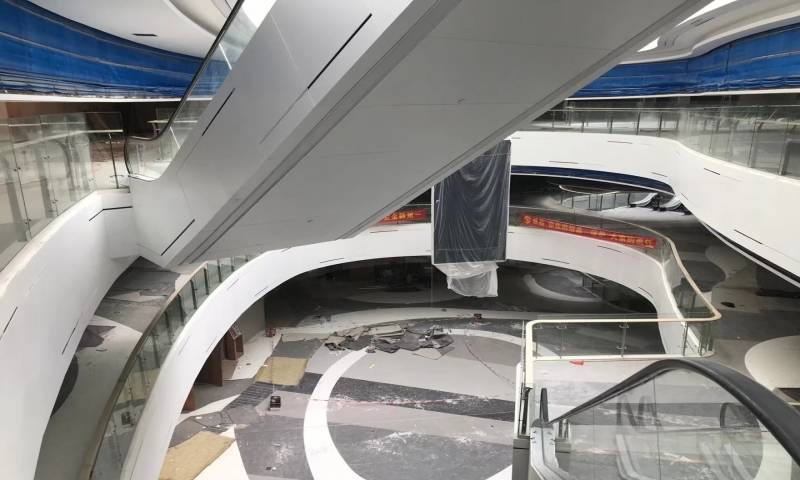 万象城电梯包边铝单板、护栏铝板