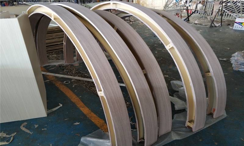 深圳微软办公室吊顶铝通天花