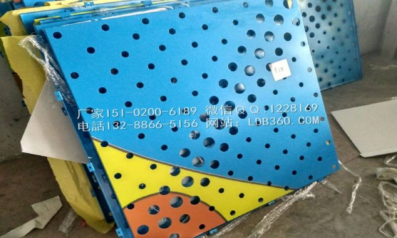 彩色烤漆图形铝单板